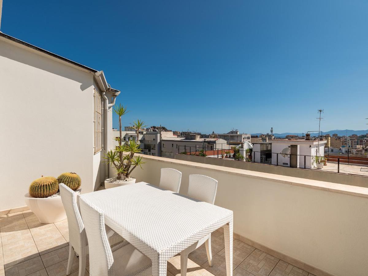 Apartament Penthouse Center Cagliari Zewnętrze zdjęcie