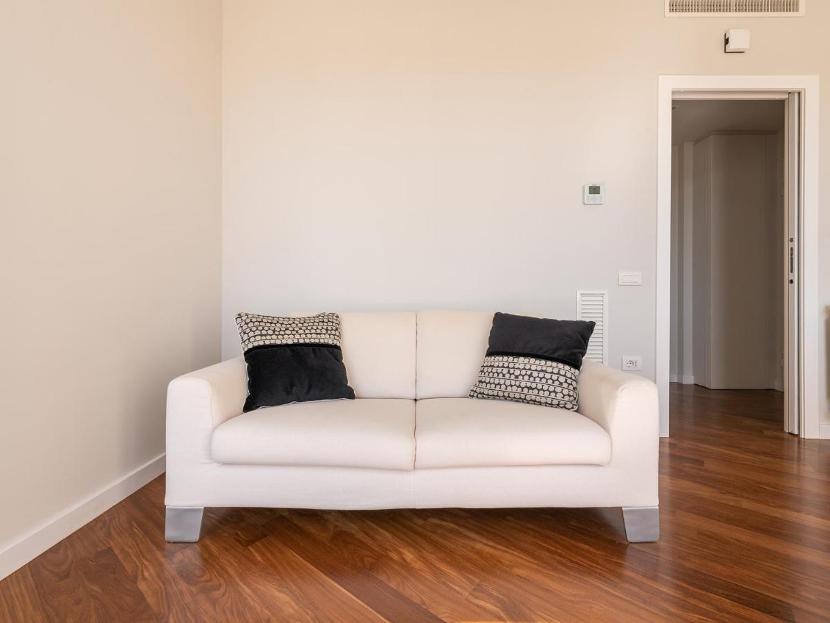 Apartament Penthouse Center Cagliari Zewnętrze zdjęcie