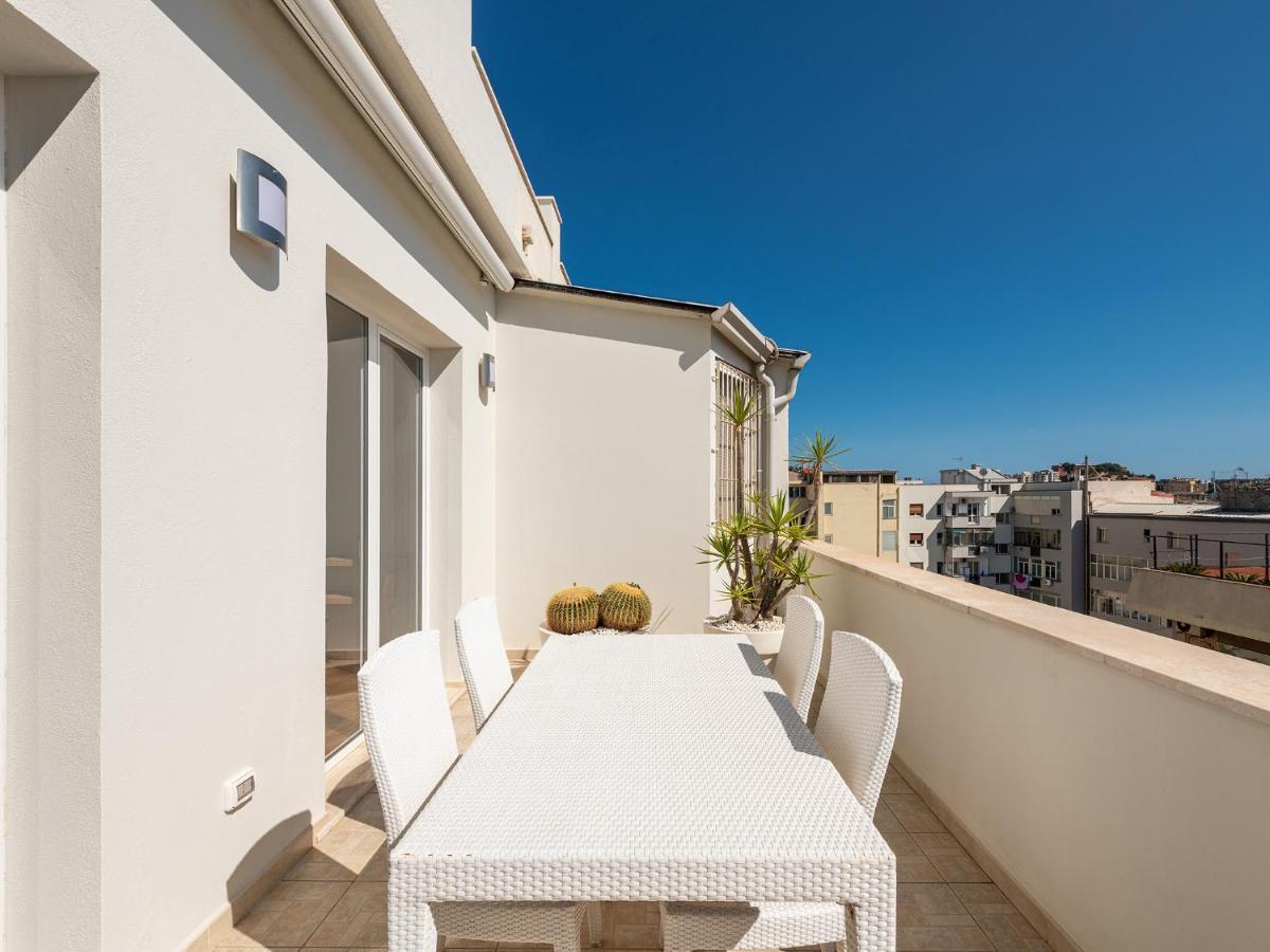 Apartament Penthouse Center Cagliari Zewnętrze zdjęcie